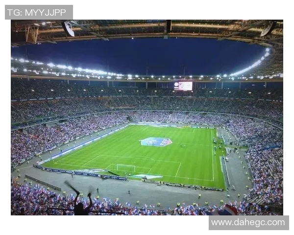 6号足球明星的辉煌历程与场上瞬间精彩回顾