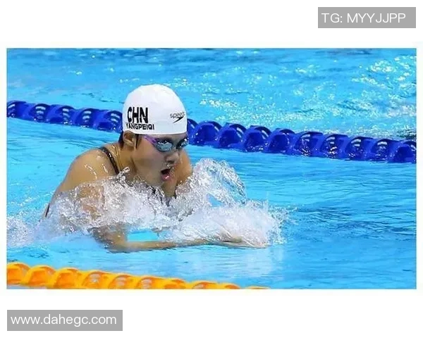 上海足球队成长之路：从默默无闻到璀璨辉煌的奋斗历程