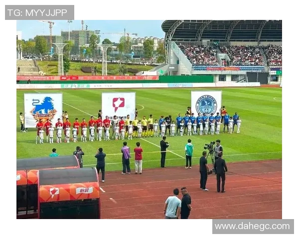 定南足球教练带领年轻球员崭露头角助力地方足球发展新篇章