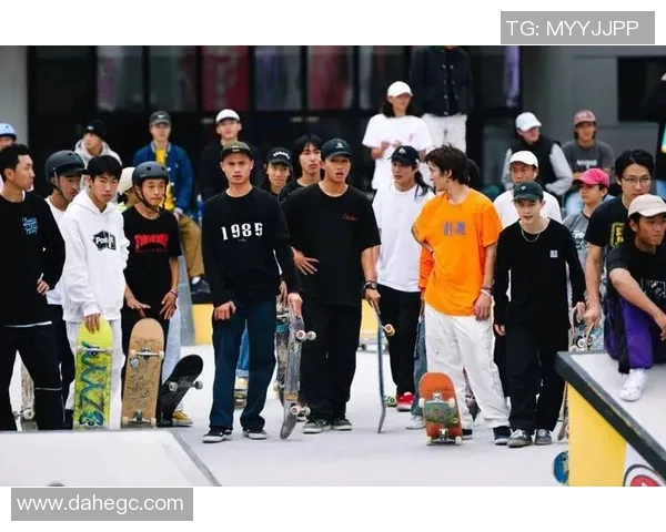 赛后分析:上海滑板队与南京滑板队的战术对决与启示 赛后分析:上海滑板队与南京滑板队的战术对决与启示